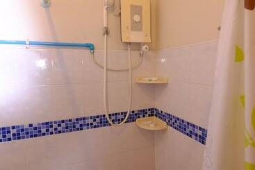 Pensão Teerana Place