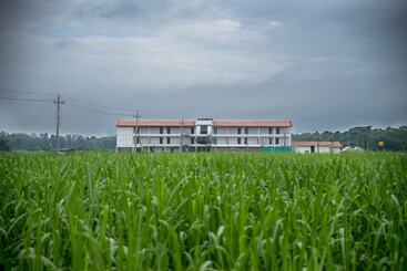 Starling River Resort