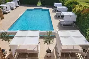 Domaine Ribiera, Hotel 5 Etoiles, Spa & Golf   Forcalquier