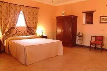 田舎風ホテル Villa Pardi