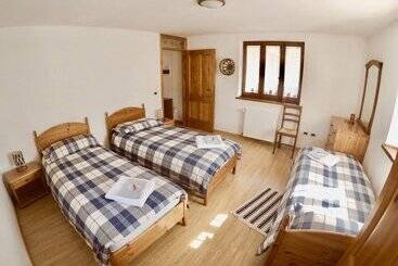 펜션 4lander House Balins