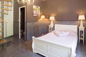 펜션 Le Domaine Des Platanes