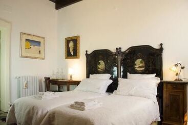 Bed and Breakfast Antica Casa Cristofori