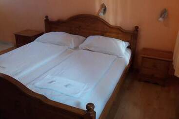 ベッドアンドブレックファースト Penzion Retro