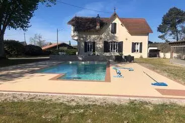 Bed and Breakfast Chambres D´hotes Villa Capsylvaine