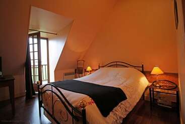 여관 Auberge Manoir De La Nocherie