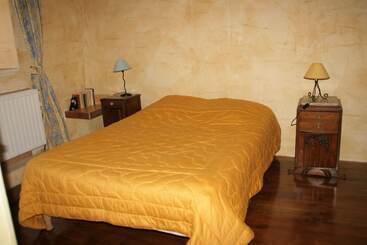 Пансион Chambres D Hotes De La Vallée Du Serein