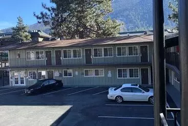 Hotel Budget Inn At The Heavenly Gondola