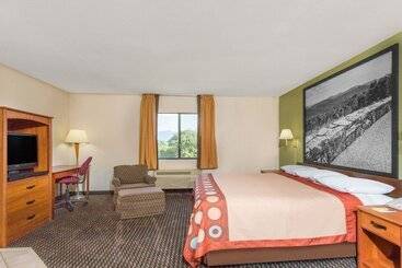 モーテル Super 8 By Wyndham Bedford