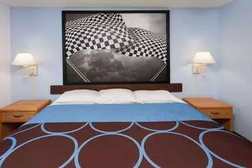 فندق على الطريق Super 8 By Wyndham Huntington