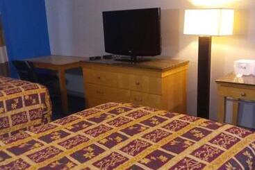 فندق على الطريق Travel Inn Winter Haven
