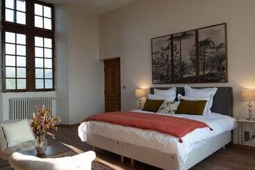 ベッドアンドブレックファースト Château De Bernesq