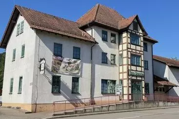 Burgerhaus Zum Paradies  Pension
