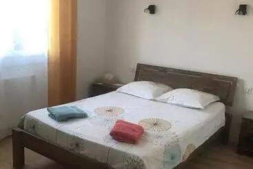 ペンション Aux Coquelicots Sauvages