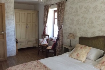 ベッドアンドブレックファースト La Maison Du Poirier