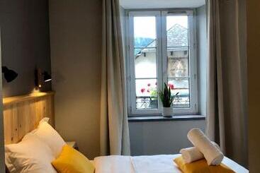 簡易ホテル Auberge Des Trois Rivières