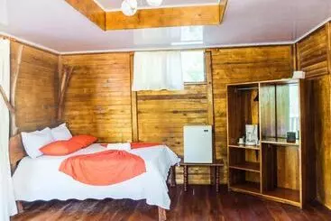 Hotelli Villa Celeste Katira