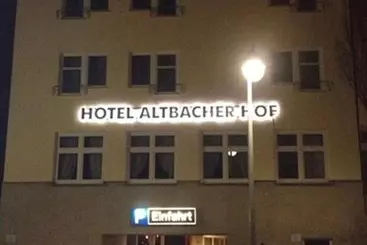 ホテル Altbacher Hof