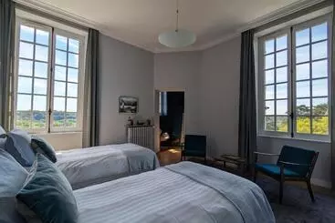 Pensione Château Haute Roche