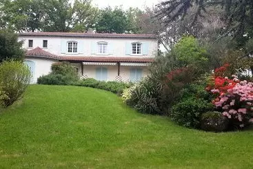 Pensión Domaine De La Petite Salamandre