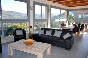 Pensiune Villa Cardellini