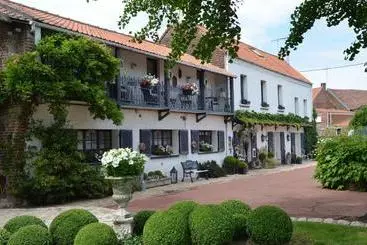 Majatalo Maison D Hôtes  Le Domaine De La Frênaie