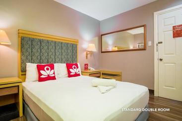 Hotel Zen Rooms Del Pilar Malate