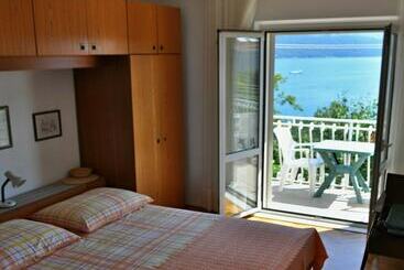 پانسیون Guest House Palm Street