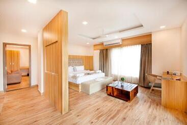 Abm Boutique Hotel By Purple Cloud