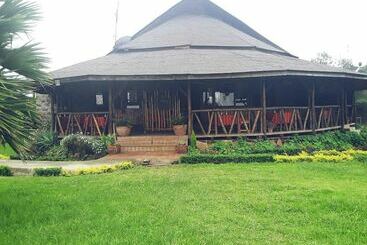 Oloolua Resort & Spa