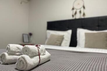 Central Studio Apartments