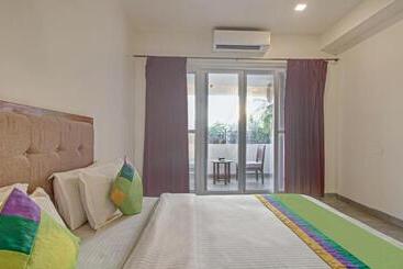 Itsy Hotels Tao Residency, 2 Minutes Walk From Baga Beach
