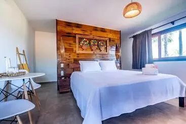 Pension Akua Concept Taipu De Fora