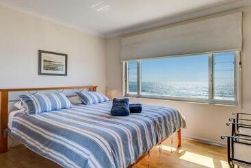 بنسيون Penzance Gerroa