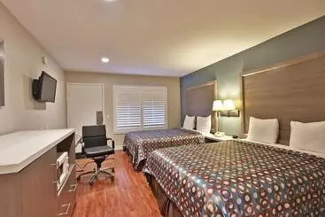 Отель 414 Anaheim