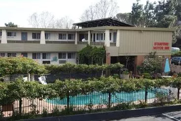 Hotel Stanford Motor Inn