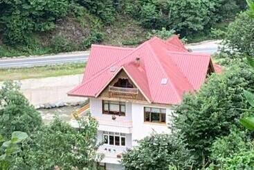 شقة فندقية Koloni Apart