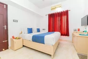 Hotel Oyo 24433 New Kochi Residency