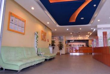 Отель 7days Inn Yantai Changjiang Road Jindong Community