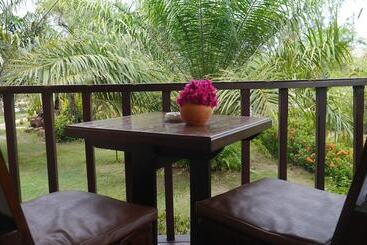 Hotelli Ao Thai Resort