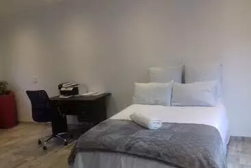 Pensionat Mayberrypark Guest Lodge
