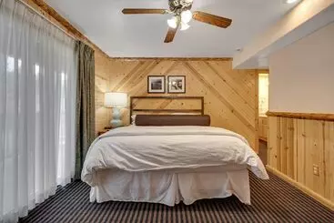 호텔 3 Peaks Resort & Beach Club