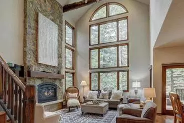 Hotel Arrowhead Village At Beaver Creek