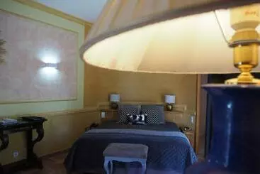 Otel Hôtel Restaurant La Cardinale