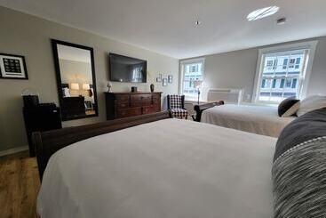 Otel The Stowe Village Inn