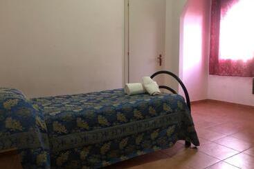 בית מלון כפרי Funtana E Donne