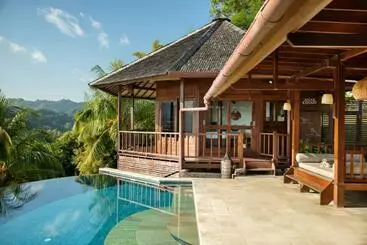 ホテル Sempiak Seaside Resort