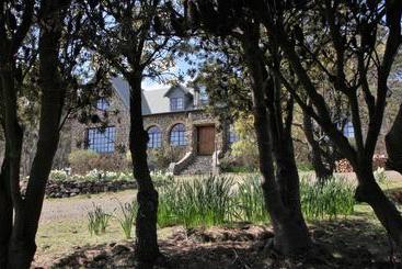 ベッドアンドブレックファースト The Great House Bnb