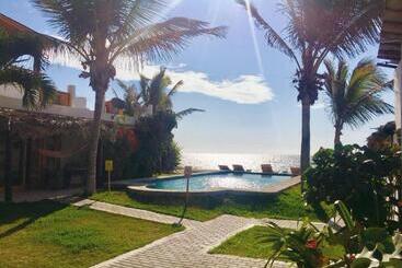 Hotel Los Cocos De Vichayito
