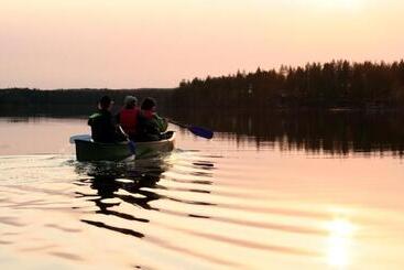 מלון דירות Metsäkartano Outdoor Centre
